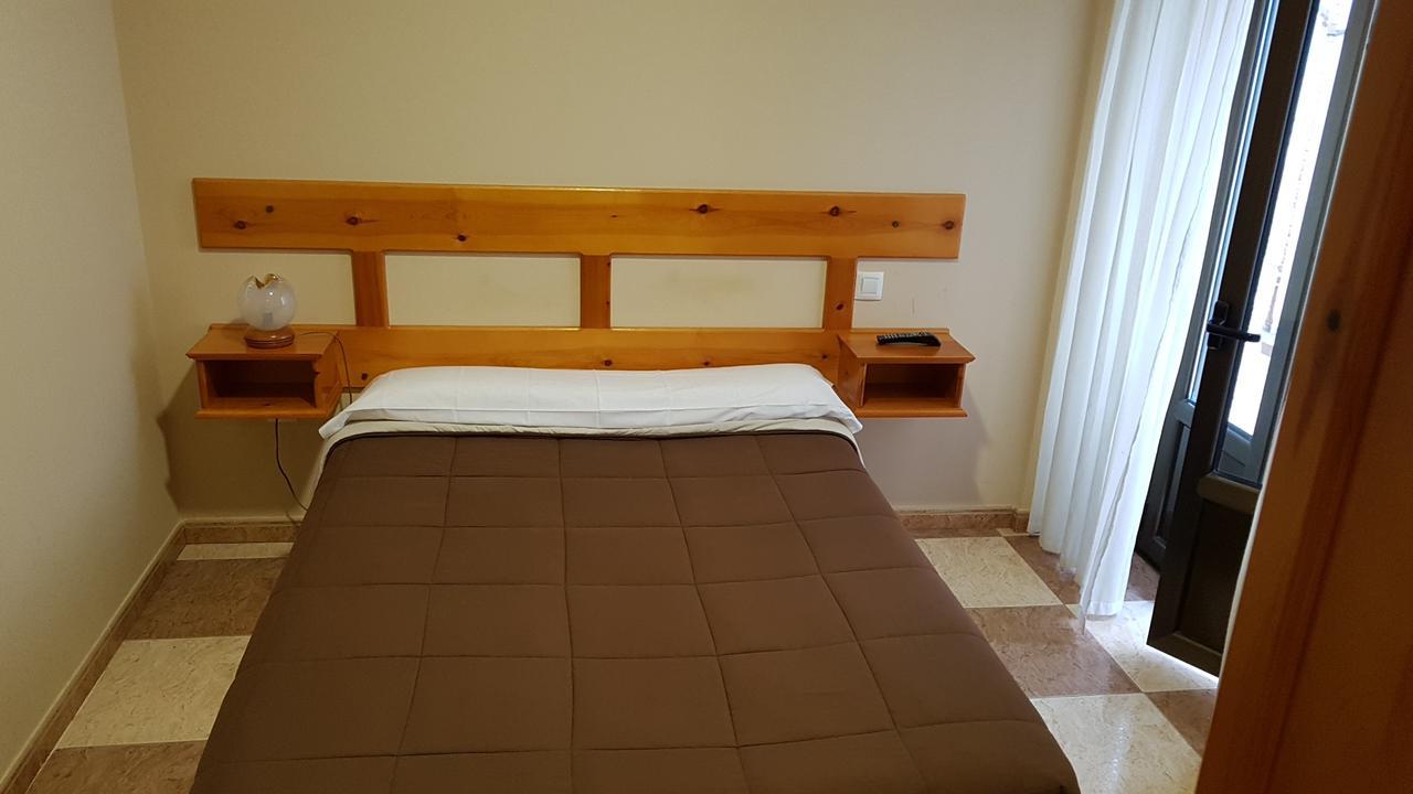 Pension Arenal San Vicente De La Barquera Luaran gambar